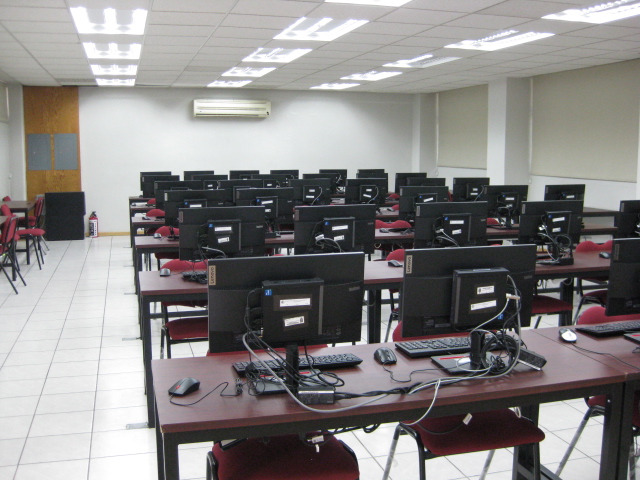 Aula Siglo XXI Foto 3
