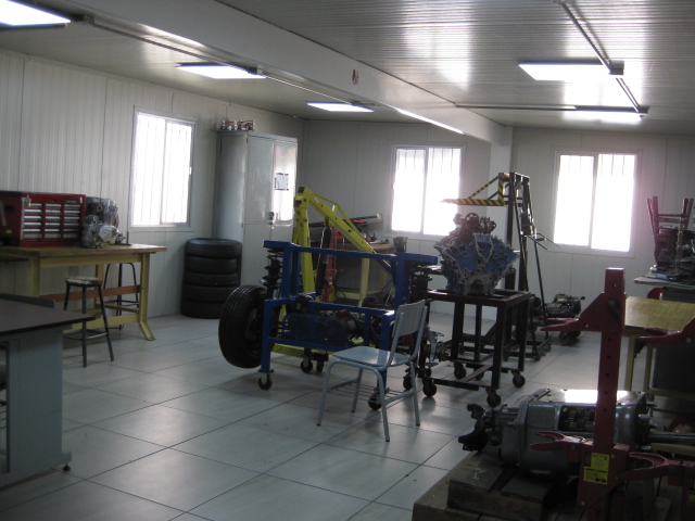 Taller Automotriz Foto 4