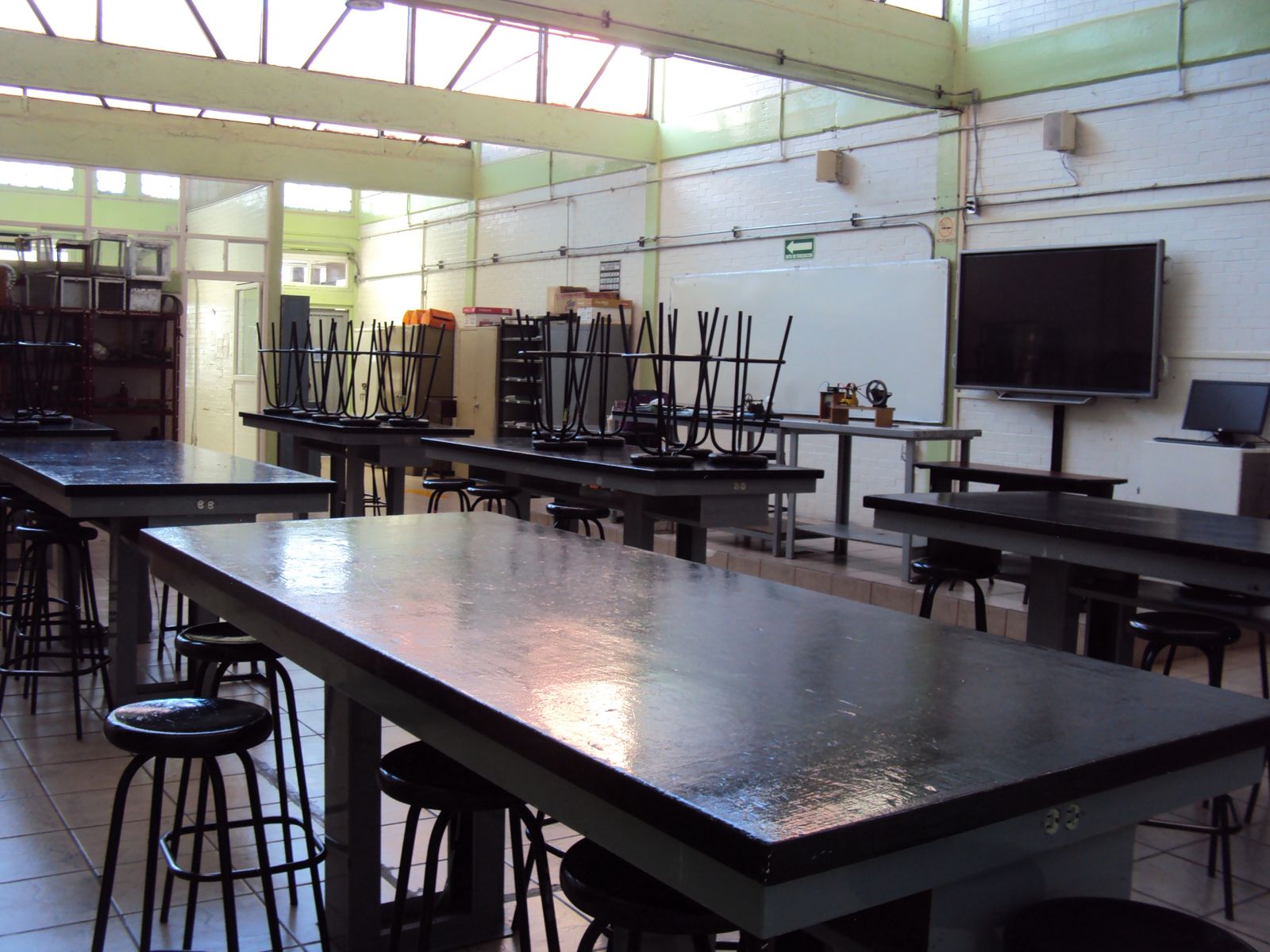 Laboratorio de Física 1 - Foto 2