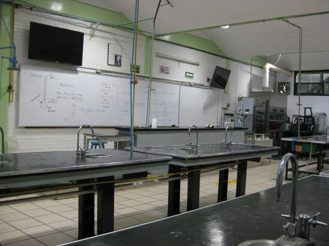 Laboratorio de Química 2 - Foto 3
